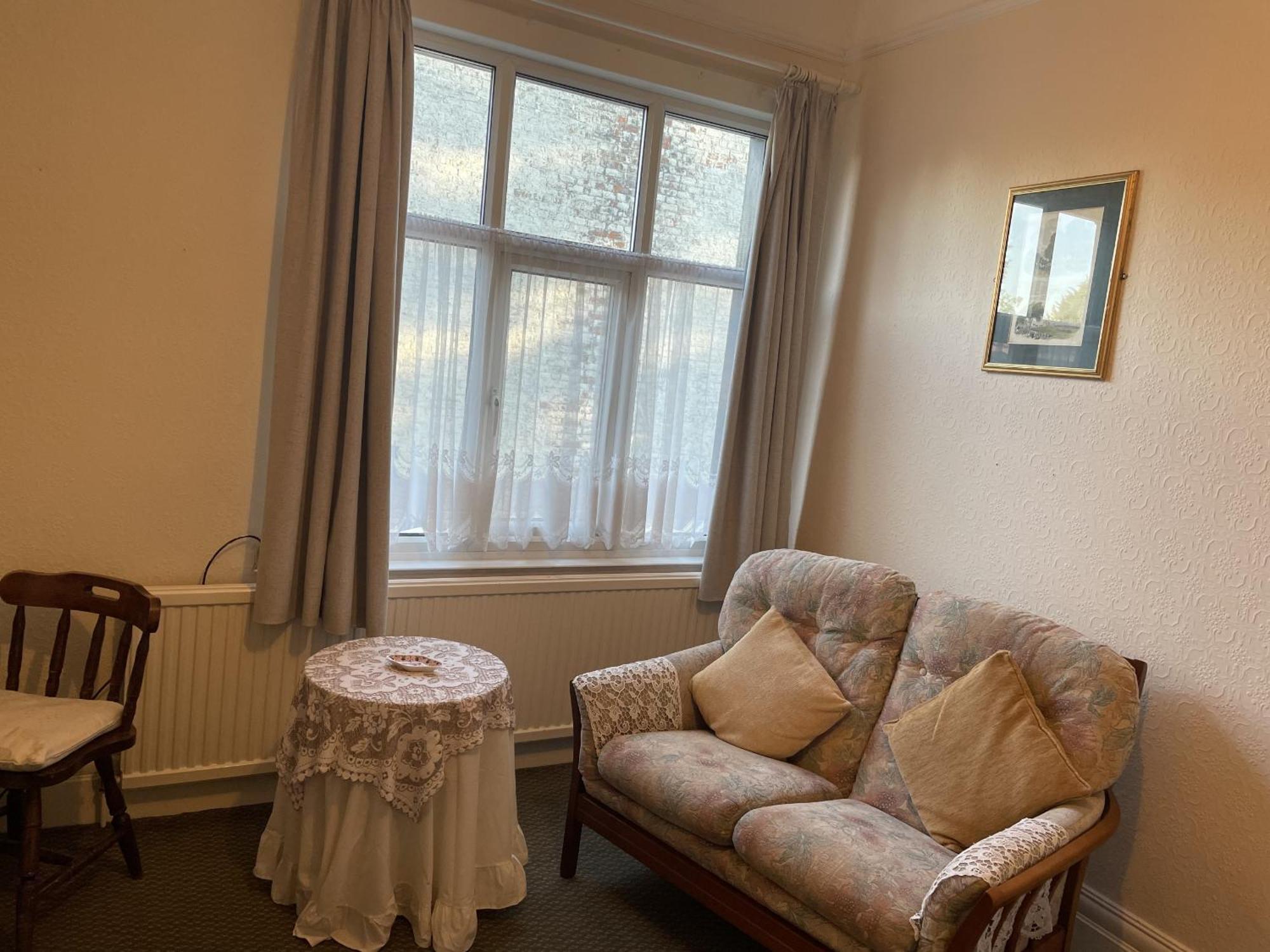 Emerald Residence ヨーク 部屋 写真